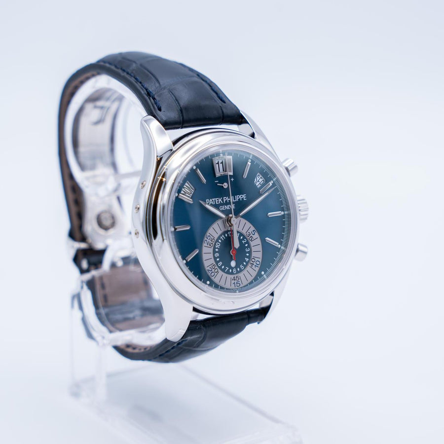 Annual Calendar Chronograph Ref-5960P-015