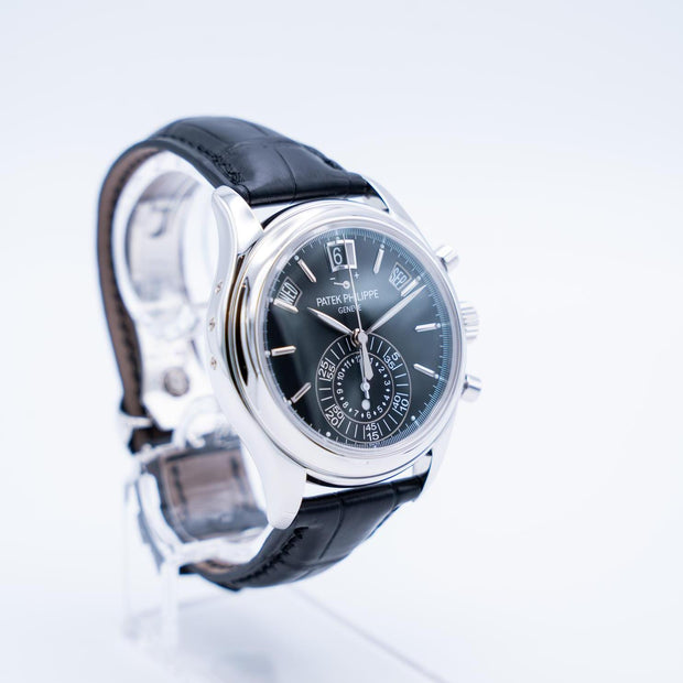 Annual Calendar Chronograph Ref.5960P-016 950 Platin