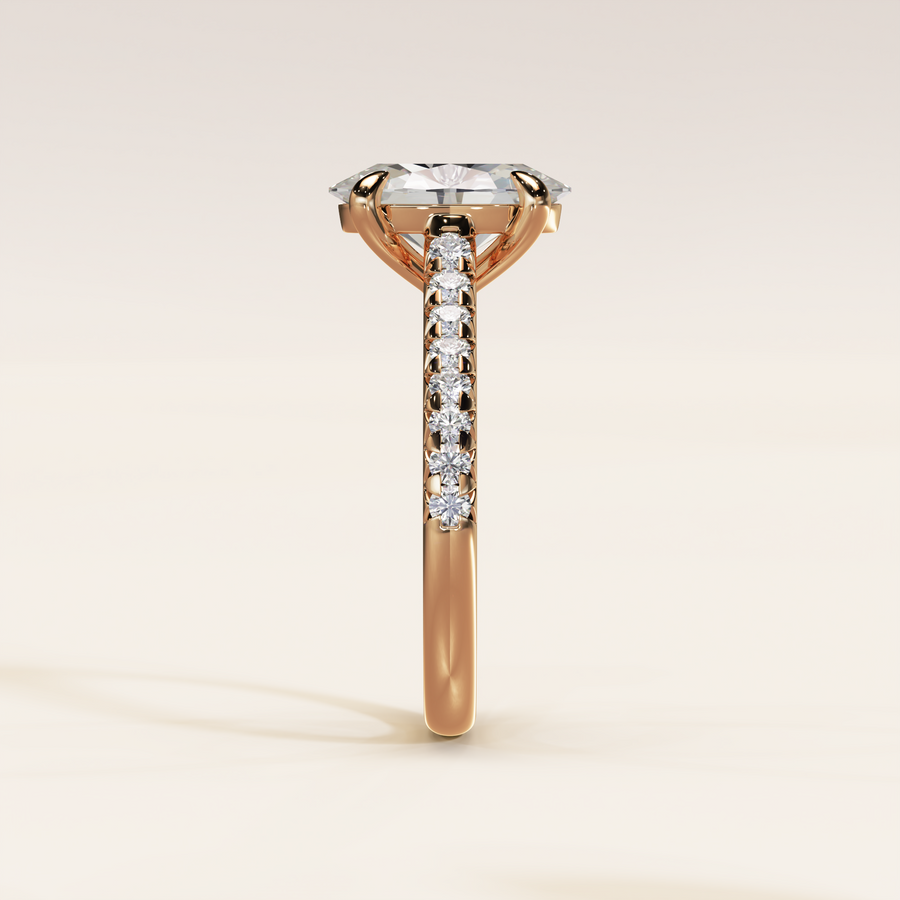 Amora, Oval 2.00 ct.