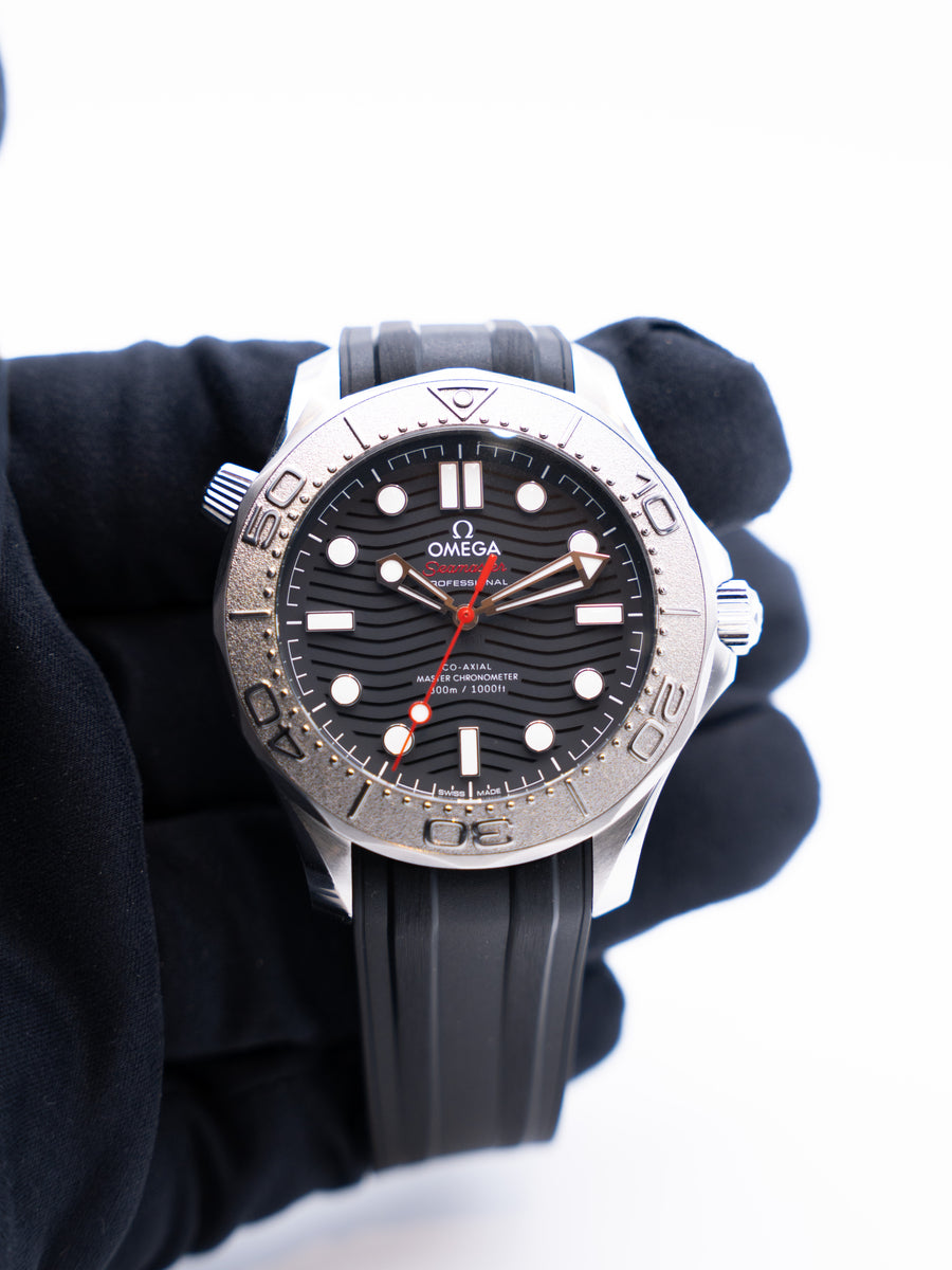Seamaster Diver 300M Ref. 210.32.42.20.01.002